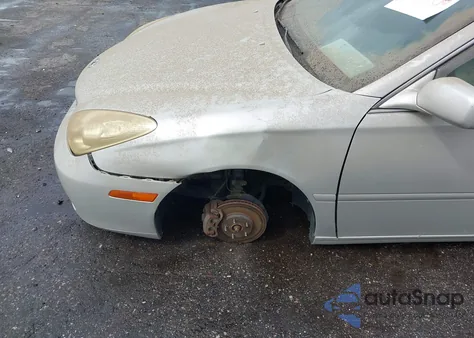 2005 Lexus Es 330 z USA, uszkodzony, nr VIN JTHBA30G255121982